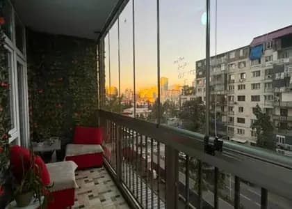 Квартира 2+1 в Батуми · Центр · 55 м²
