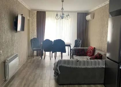 Квартира 2+1 в Батуми · Центр · 71 м²