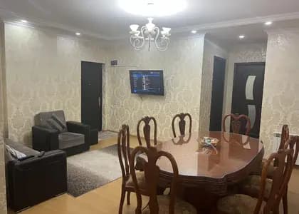 Квартира в Батуми · Центр · 84 м²
