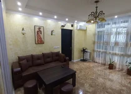 Квартира 1+1 в Батуми · Центр · 38 м²
