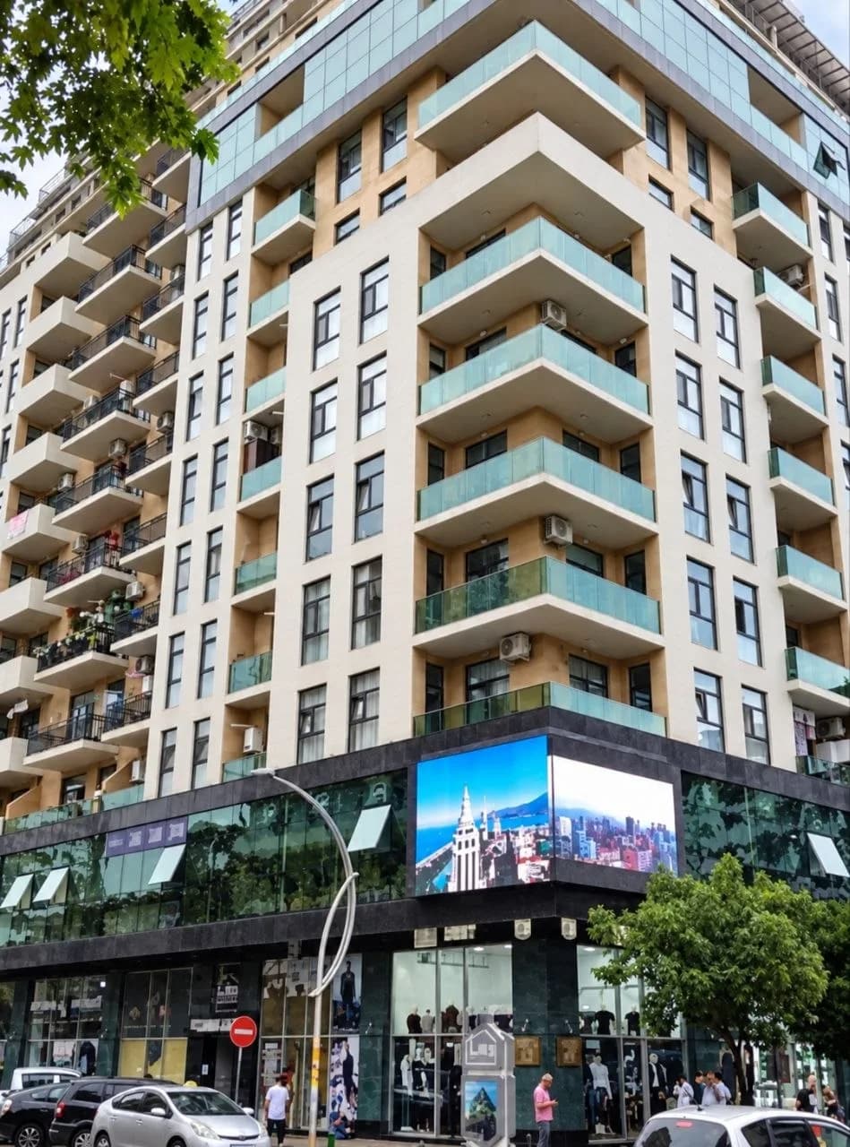 Квартира 1+1 в Батуми · Центр · 50 м² — Фото 8