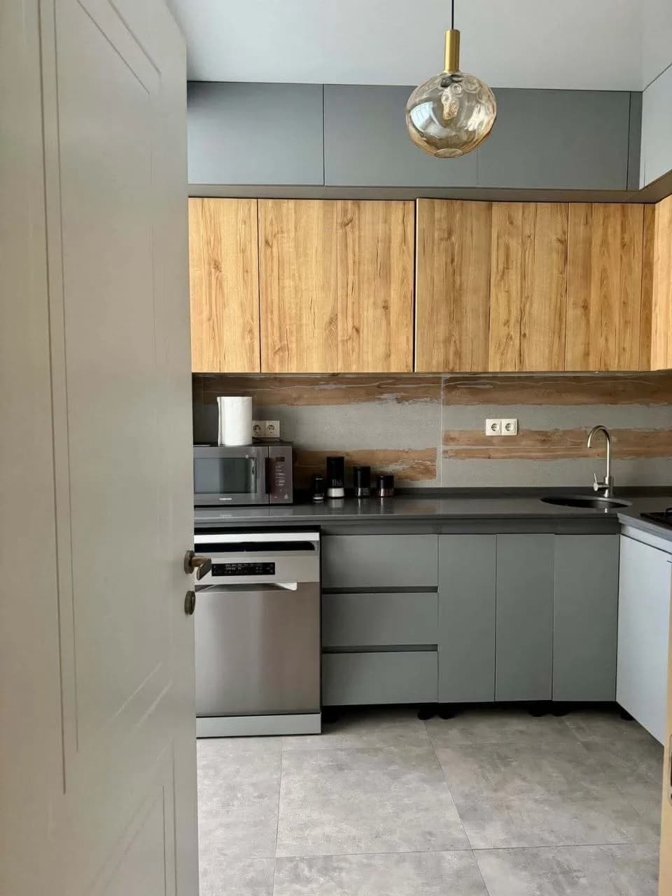 Квартира 2+1 в Батуми · Новый бульвар · 85 м² — Фото 1