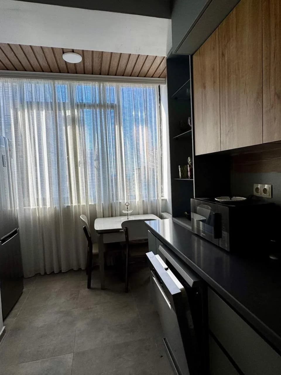 Квартира 2+1 в Батуми · Новый бульвар · 85 м² — Фото 2