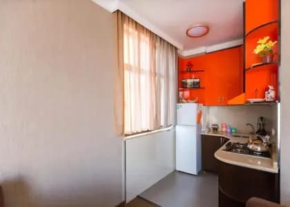 Квартира 1+1 в Батуми · Центр · 51 м²