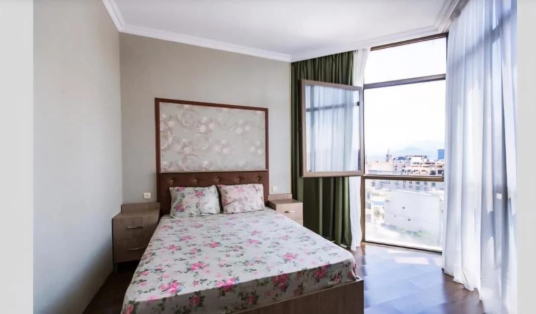 Квартира 1+1 в Батуми · Центр · 51 м² — Фото 9