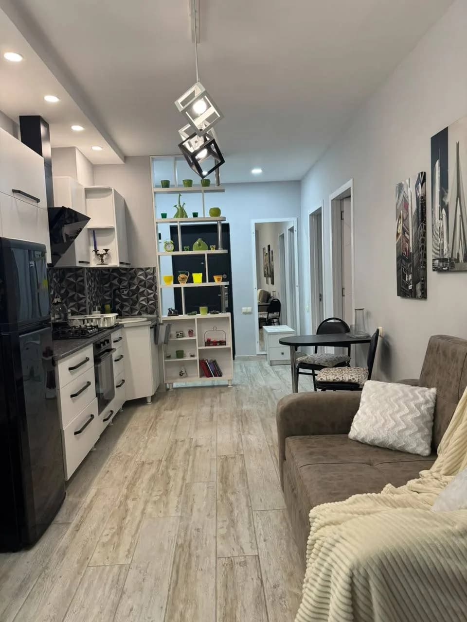 Квартира 1+1 в Батуми · Новый бульвар · 40 м² — Фото 3