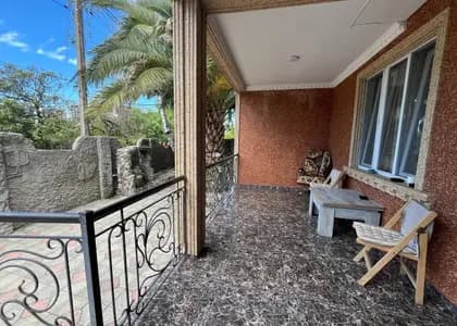 Квартира 3+1 в Батуми · 200 м²