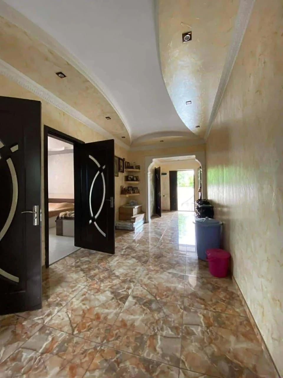Квартира 3+1 в Батуми · 200 м² — Фото 8